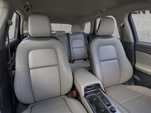 New 2026 Lincoln Corsair Premiere image 10