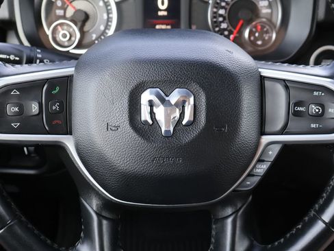 Used 2023 RAM 1500 Big Horn AWD/4WD image 38