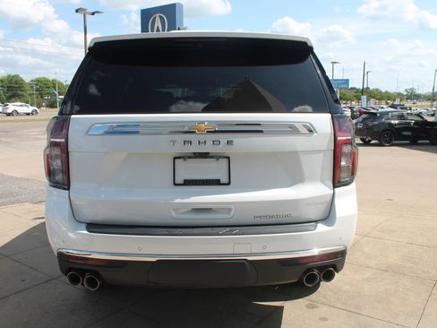 Used 2024 Chevrolet Tahoe Premier RWD image 6
