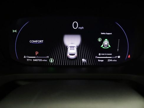 Used 2024 Acura MDX SH-AWD w/ Technology Package image 3