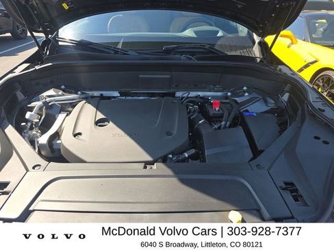 Used 2024 Volvo XC90 B6 Ultimate w/ Protection Package Premier AWD/4WD image 12