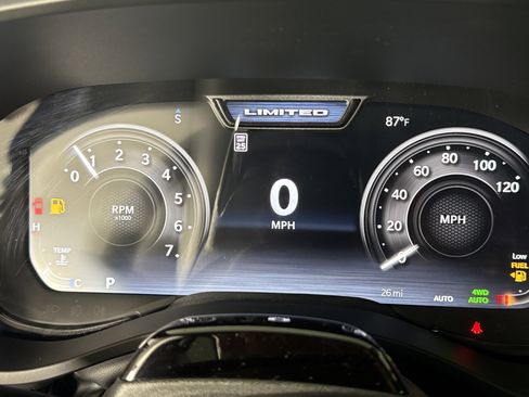 New 2026 RAM 1500 Limited AWD/4WD image 19