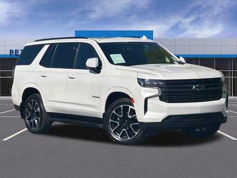 Used 2021 Chevrolet Tahoe RST w/ Luxury Package AWD/4WD image 2
