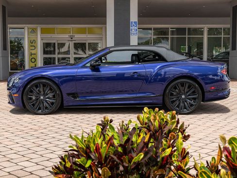Used 2023 Bentley Continental GT S AWD/4WD image 25