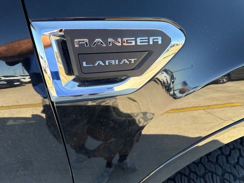 Used 2019 Ford Ranger Lariat AWD/4WD image 16