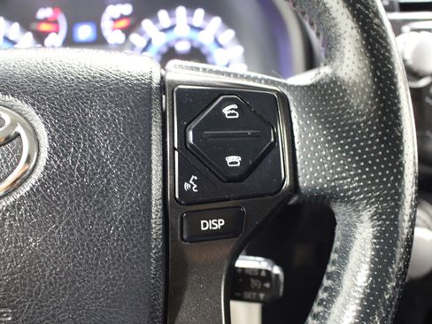 Used 2016 Toyota 4Runner Trail Premium AWD/4WD image 12
