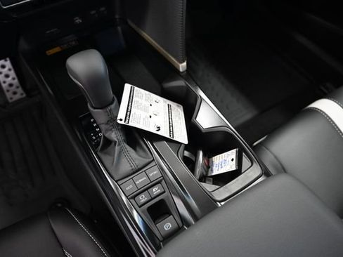 New 2026 Toyota Camry SE FWD image 19