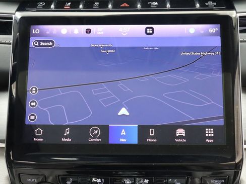 Used 2022 Jeep Grand Cherokee Overland AWD/4WD image 24