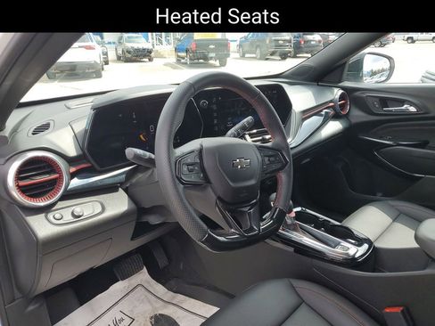 Certified 2024 Chevrolet Trax RS w/ Driver Confidence Package FWD image 8