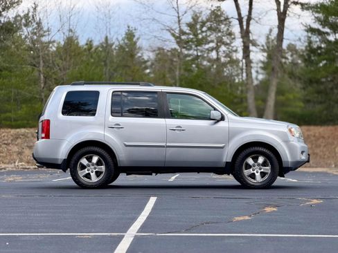Used 2010 Honda Pilot EX-L image 9