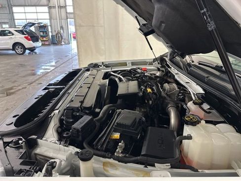 Used 2020 GMC Sierra 3500 SLT w/ SLT Convenience Package image 41