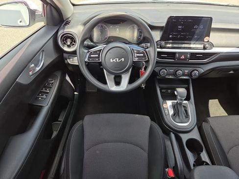 Used 2024 Kia Forte LXS FWD image 12