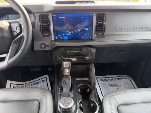Used 2024 Ford Bronco Big Bend AWD/4WD image 12