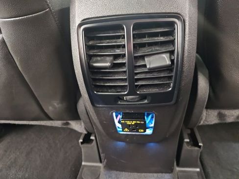 Used 2013 Ford Escape SEL image 32