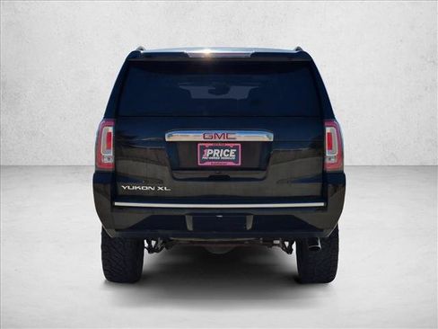Used 2019 GMC Yukon XL Denali w/ Denali Ultimate Package AWD/4WD image 7