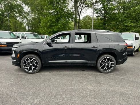 Used 2024 Chevrolet Traverse RS AWD/4WD image 12