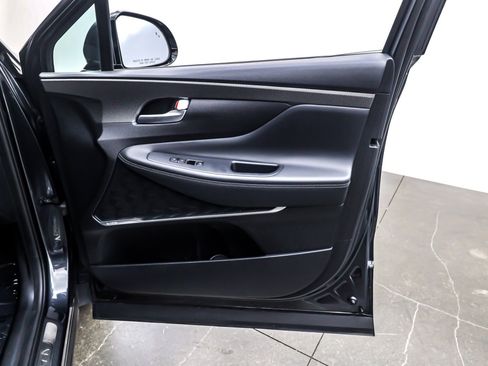 Used 2020 Hyundai Santa Fe Limited image 24