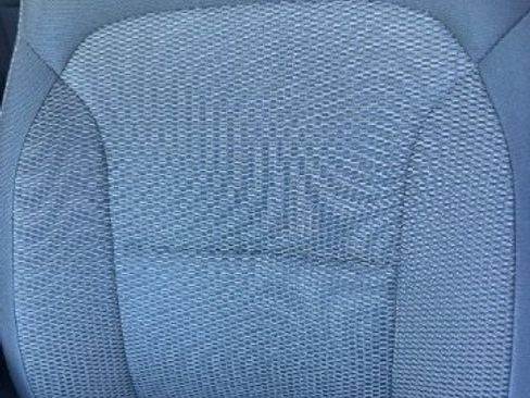 Used 2017 Ford Explorer XLT image 28