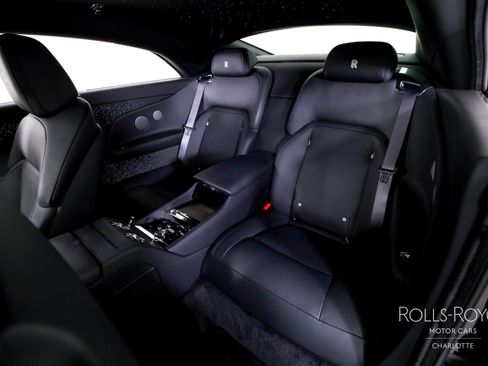 Used 2025 Rolls-Royce Spectre w/ Spectre Launch Package image 17