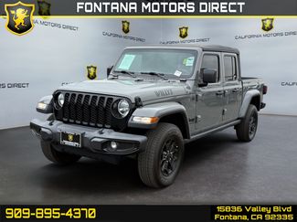 Used 2023 Jeep Gladiator Sport AWD/4WD video 1