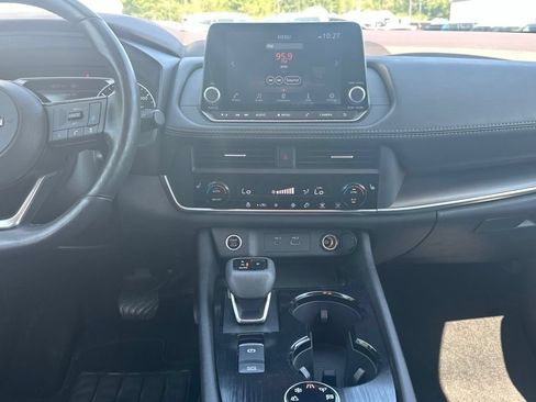 Used 2023 Nissan Rogue SV w/ SV Premium B Package AWD/4WD image 20