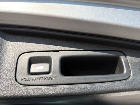 Used 2022 Honda CR-V EX-L image 11