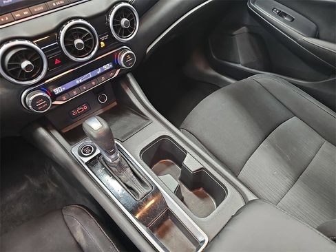 Used 2020 Nissan Sentra SV image 24