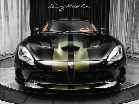 Used 2014 SRT Viper GTS w/ GTS Laguna Interior Package RWD image 7