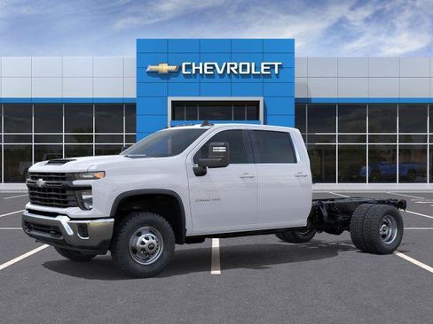 New 2025 Chevrolet Silverado 3500 W/T w/ WT Convenience Package AWD/4WD image 2