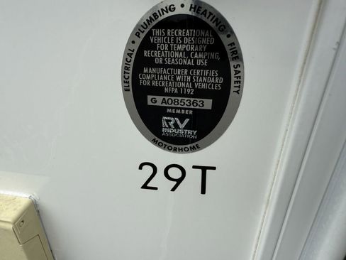 Used 2023 Ford E-450 and Econoline 450 Super Duty w/ Motorhome Prep Package image 16