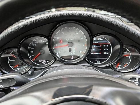 Used 2012 Porsche Panamera S RWD image 20