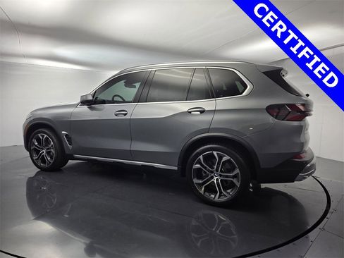 Used 2026 BMW X5 sDrive40i image 7