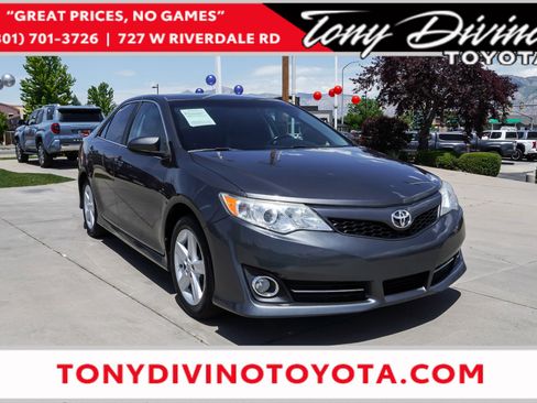 Used 2013 Toyota Camry SE FWD image 1