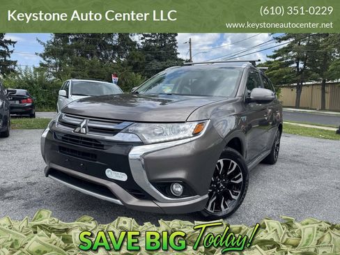 Used 2018 Mitsubishi Outlander SEL AWD/4WD image 1