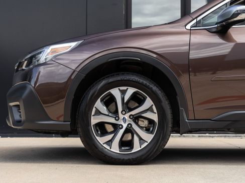 Used 2021 Subaru Outback Touring XT AWD/4WD image 11