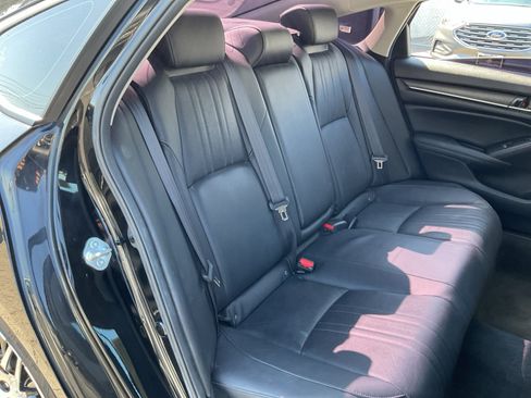 Used 2021 Honda Accord Touring image 20