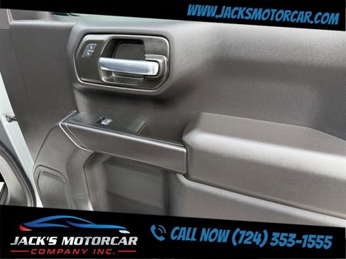 Used 2024 Chevrolet Silverado 1500 Custom Trail Boss w/ LPO, Dark Essentials Package AWD/4WD image 16