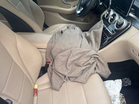 Used 2017 Mercedes-Benz C 300 C 300 image 9