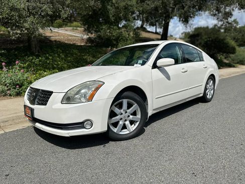 Used 2004 Nissan Maxima 3.5 SL w/ Driver Preferred Pkg image 1