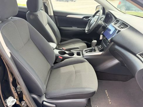 Used 2017 Nissan Sentra S image 18
