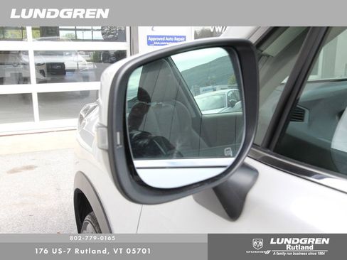 Used 2023 Subaru Forester Limited image 43