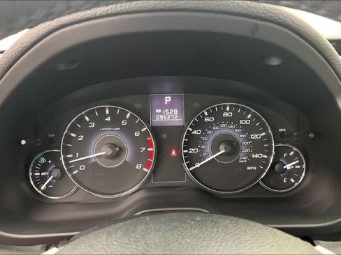 Used 2012 Subaru Outback 2.5i Limited w/ Moonroof Pkg AWD/4WD image 25