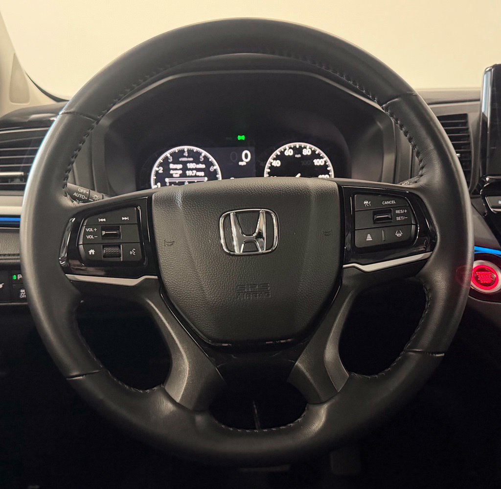 Used 2025 Honda Odyssey Touring image 16