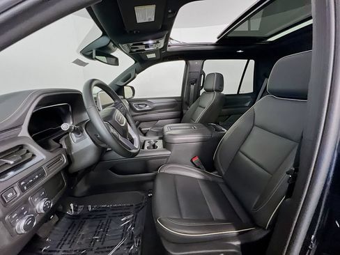 Certified 2024 GMC Yukon SLT w/ LPO, Floor Liner Package AWD/4WD image 20