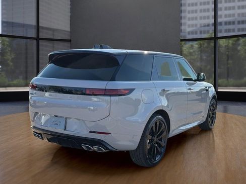 New 2026 Land Rover Range Rover Sport Dynamic SE AWD/4WD image 16