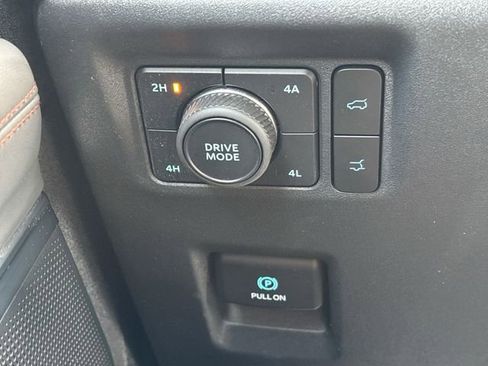 Certified 2025 Ford Expedition Max Active image 37