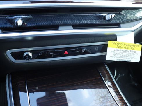 New 2026 BMW X5 xDrive50e w/ Climate Comfort Package image 45