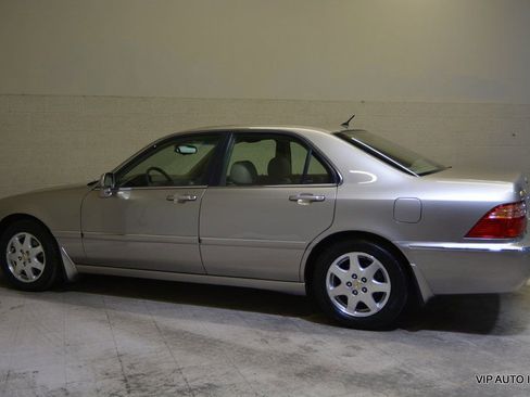 Used 2002 Acura RL image 31