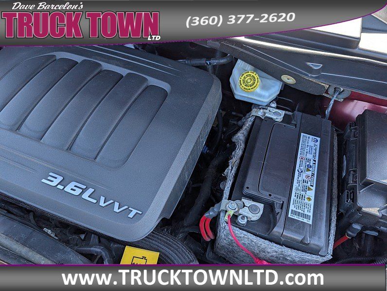 Used 2018 Dodge Grand Caravan SE FWD image 35
