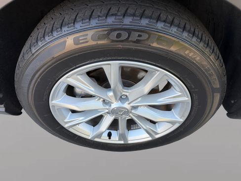 Used 2024 Honda CR-V EX image 8